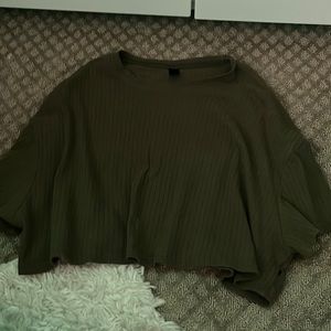 Flowy green ribbed top